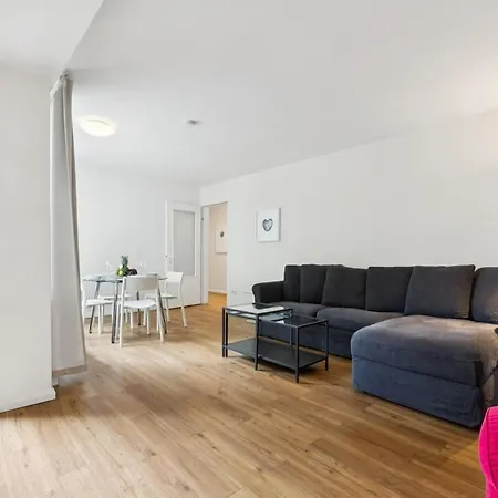 Apartment Messe Parkplatz Lage